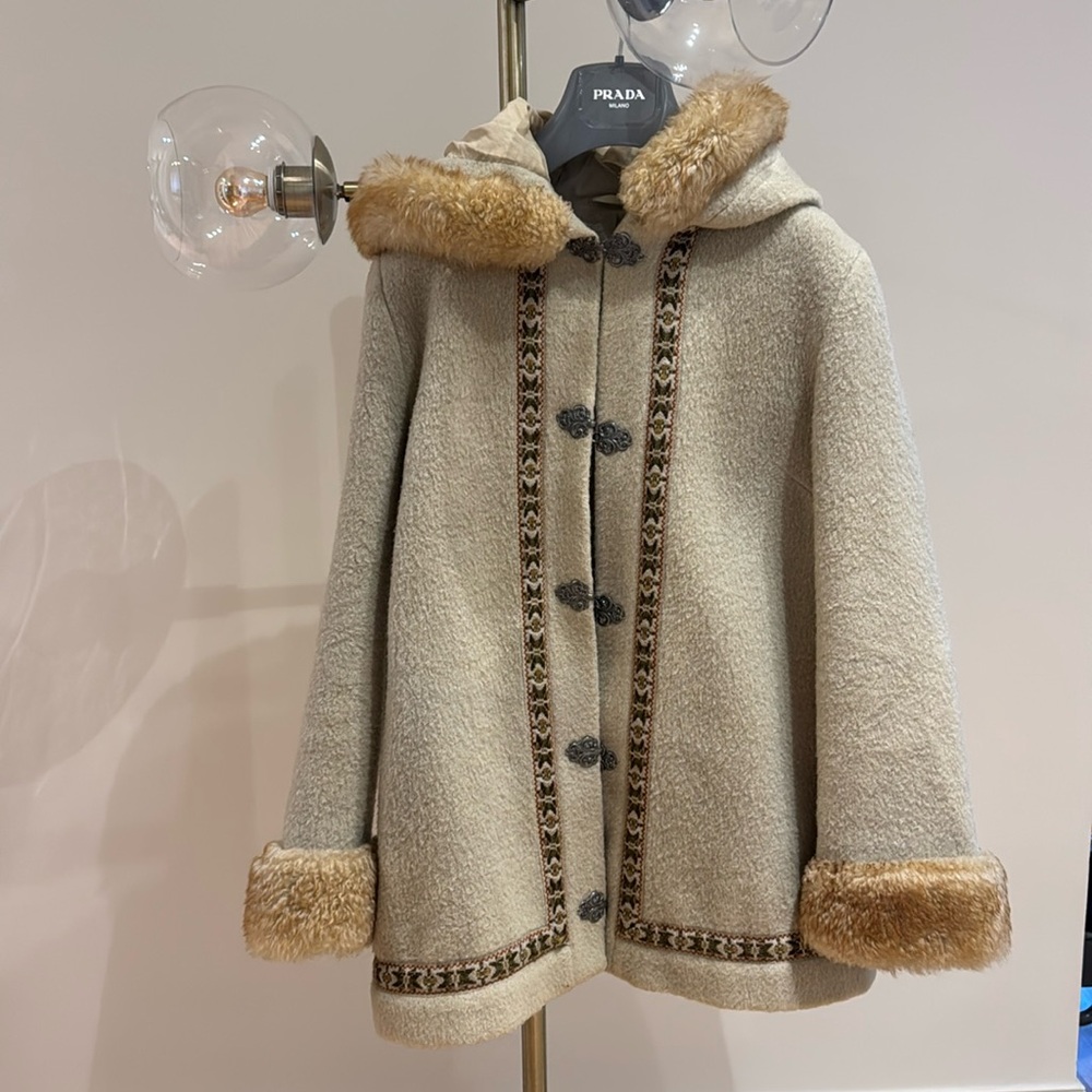 Vintage A.S EVEBØFOSS sandane Norway pure wool coat